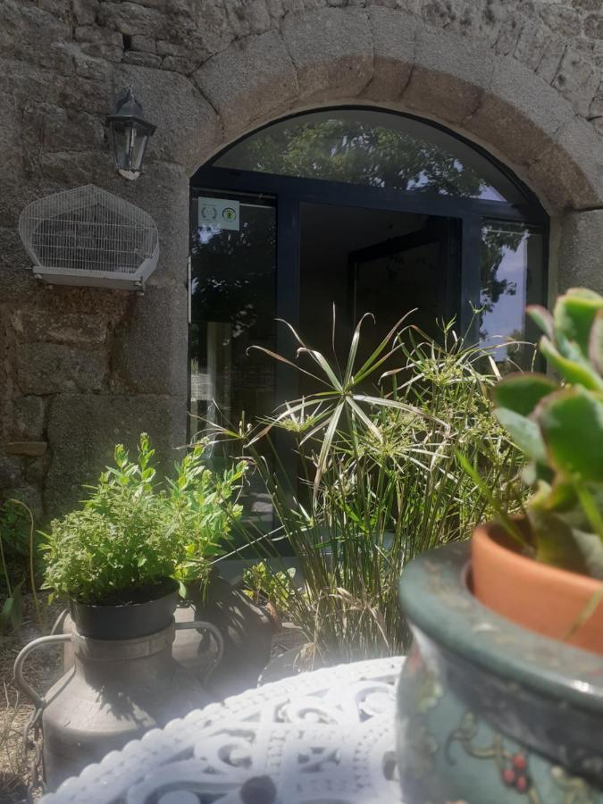 Retour Aux Sources Bed & Breakfast Gouberville Exterior photo